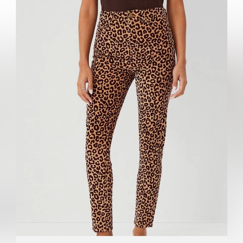 Ann Taylor leopard Print Highest Rise Skinny Corduroy Pants NWOT
#J